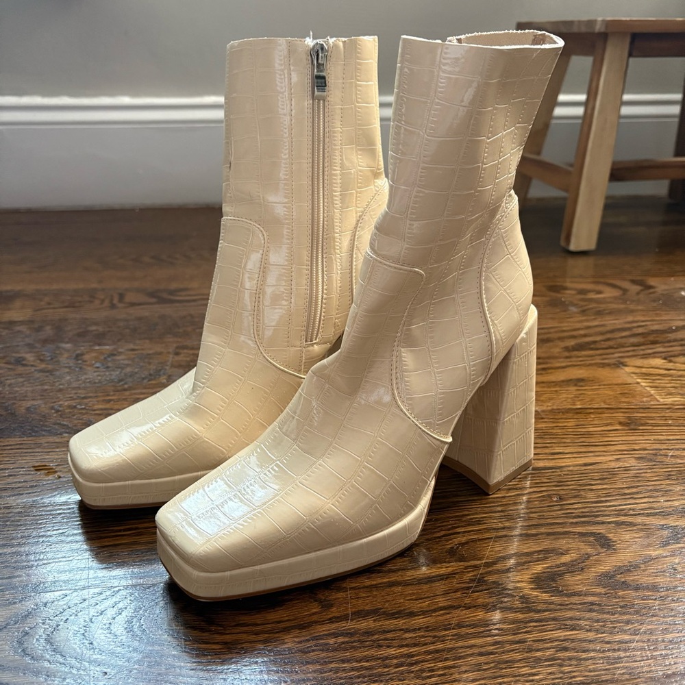 Princess Polly Cream Croc-Embossed Heeled Boots